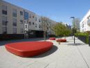 Design detail: seating element made of red concrete, © Stadtplanungsamt Stadt Frankfurt am Mai