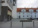 Nach der Umgestaltung  Platz vor der kath. Kirche © Stadtplanungsamt Frankfurt am Main 